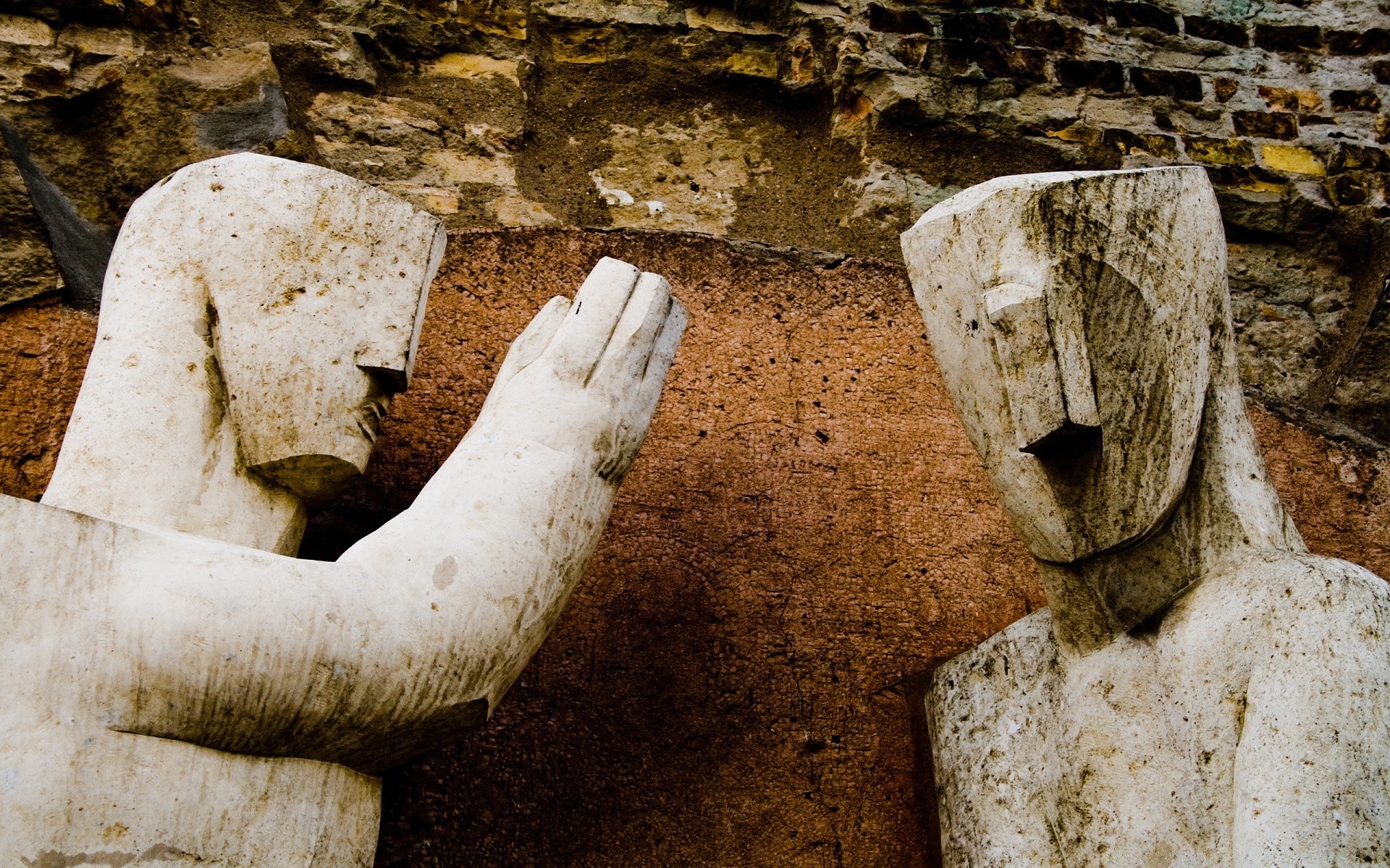 sculpture art bois statue religion vieux tombe cimetière voyage