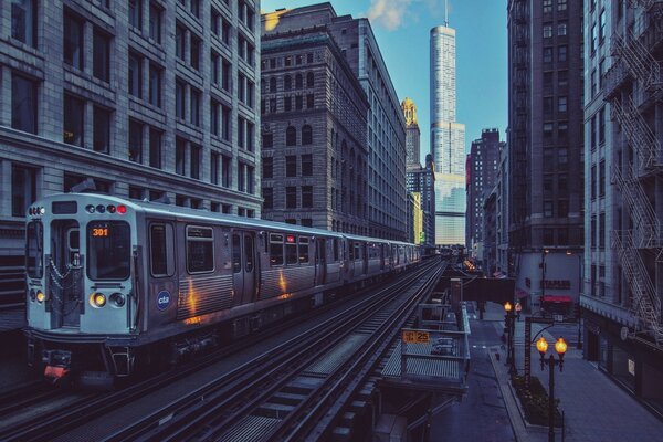 A ferrovia e a cidade cinzenta