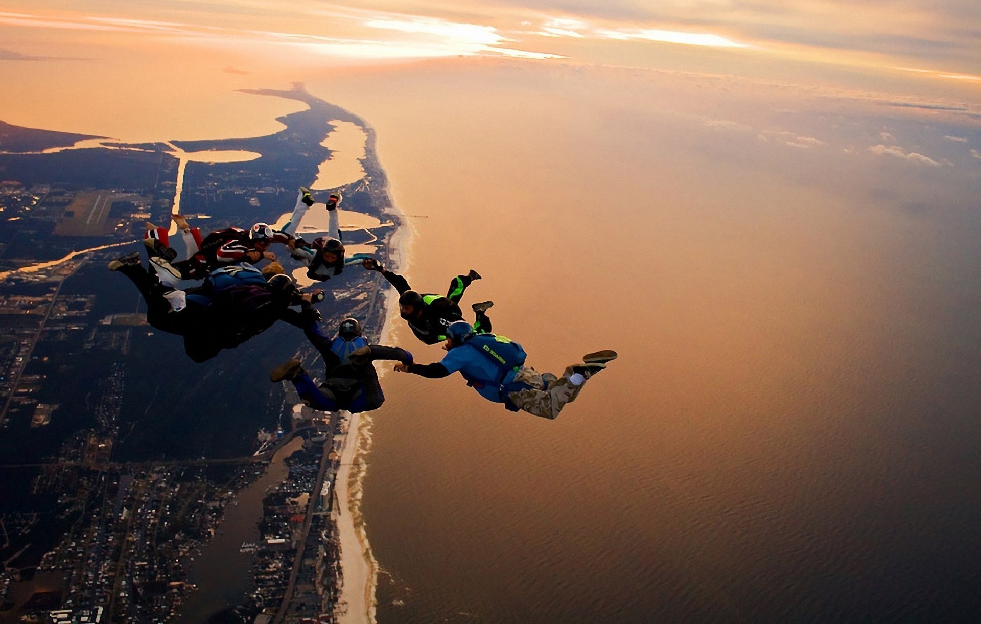 esportes pôr do sol céu férias ação avião viagens paisagem amanhecer movimento aventura carro praia adulto voar montanhas avião