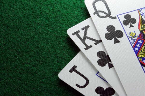 Mise en page réussie des cartes au poker