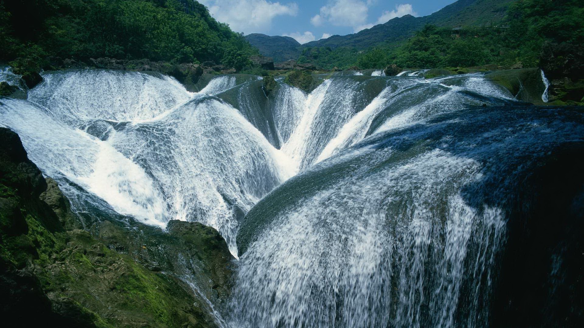 cachoeiras cachoeira água rio natureza paisagem córrego cascata rocha viagem ao ar livre córrego montanhas madeira tráfego outono cênica árvore parque ambiente