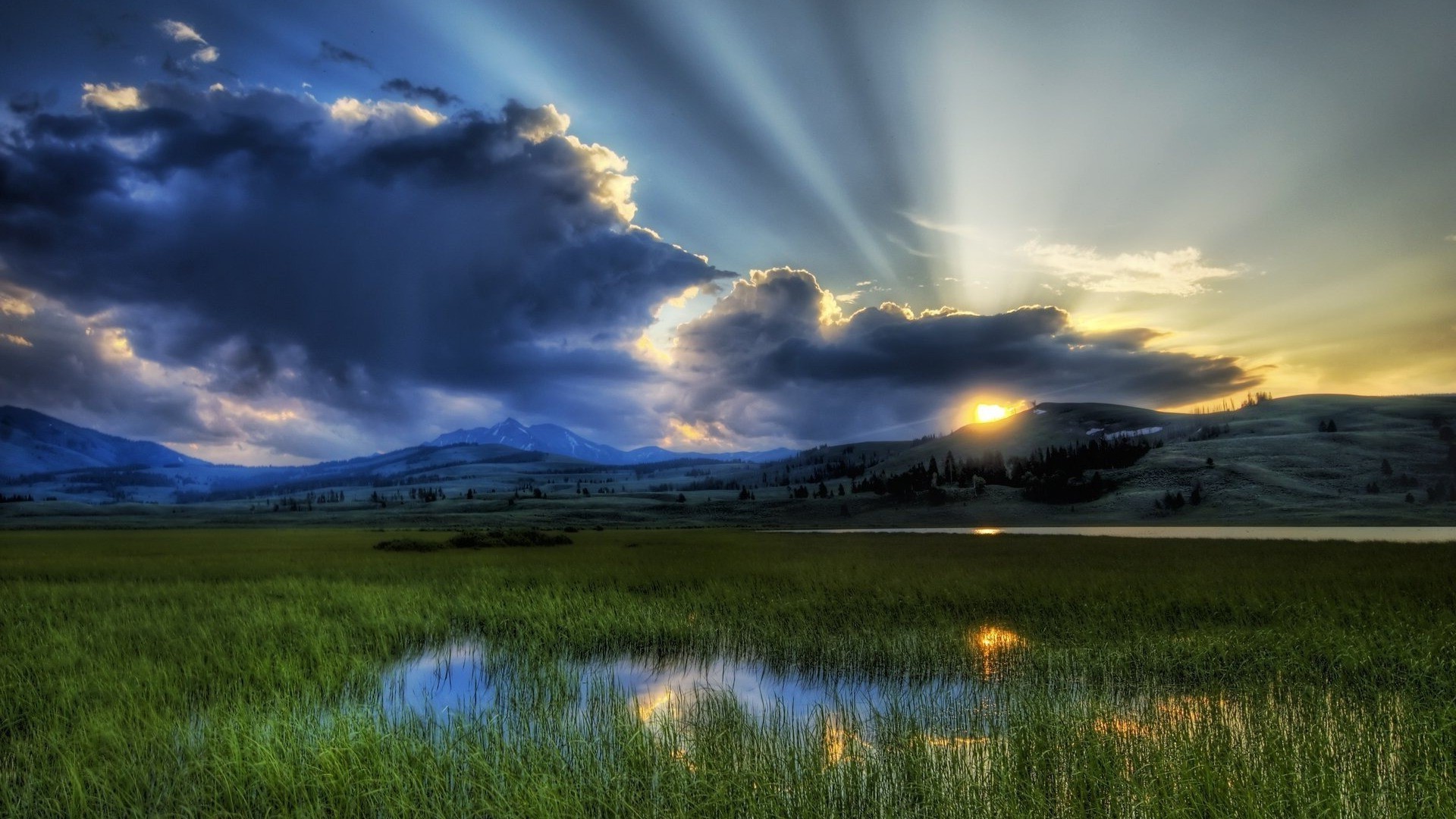 lagos paisagem pôr do sol céu amanhecer natureza ao ar livre sol grama bom tempo água noite tempo tempestade nuvem pastagens