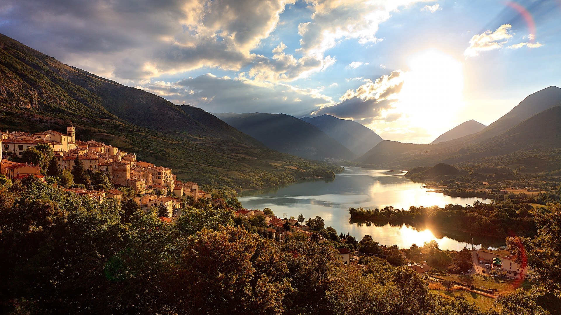 sonnenuntergang und dämmerung landschaft berge reisen im freien natur wasser sonnenuntergang himmel vulkan morgendämmerung herbst