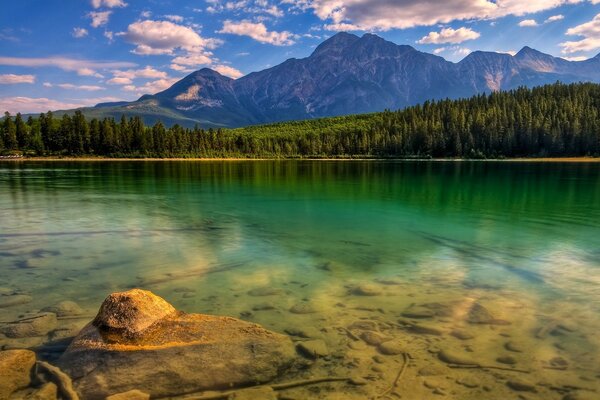 Transparent lake. High mountains