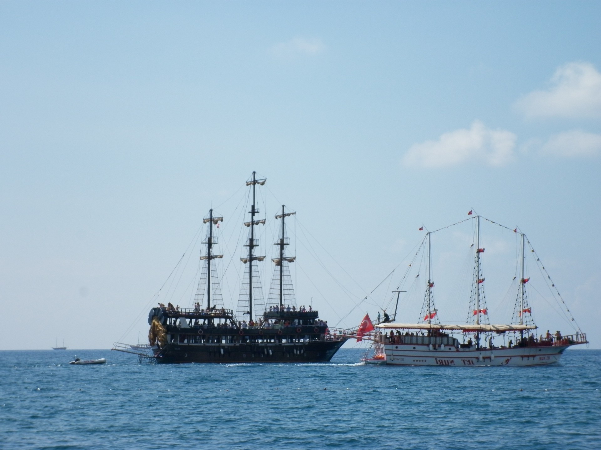 mare e oceano moto d acqua nave barca mare sistema di trasporto vela marine porto oceano acqua barca a vela auto marina viaggi porto mast marine