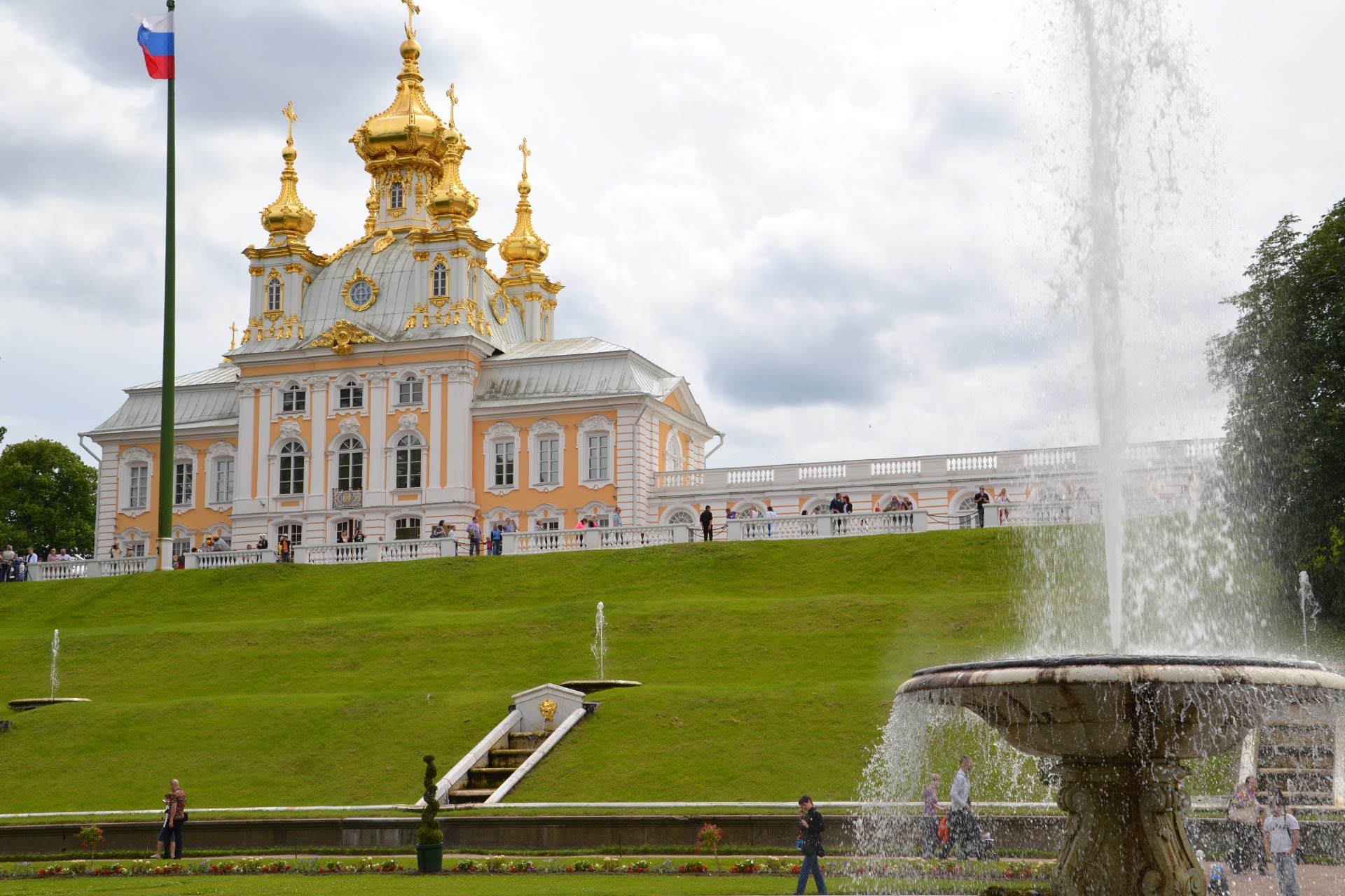 miasta i architektura fontanna architektura na zewnątrz dom podróże zamek niebo park światło dzienne pomnik muzeum