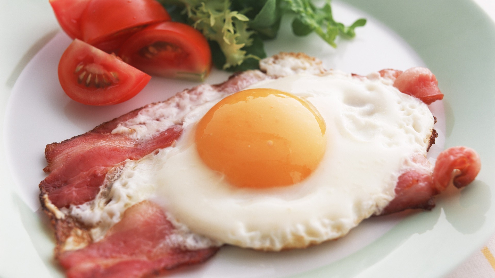 frühstück essen lecker toast ei speck mittagessen schinken essen brot abendessen brunch schließen essen teller