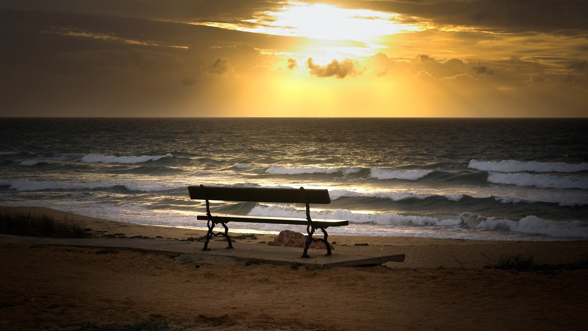 mer et océan coucher de soleil plage eau océan mer soleil aube crépuscule sable surf soir paysage mer beau temps vague ciel