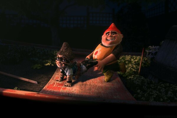 Immagine del fumetto di gnomeo & juliet con i personaggi principali