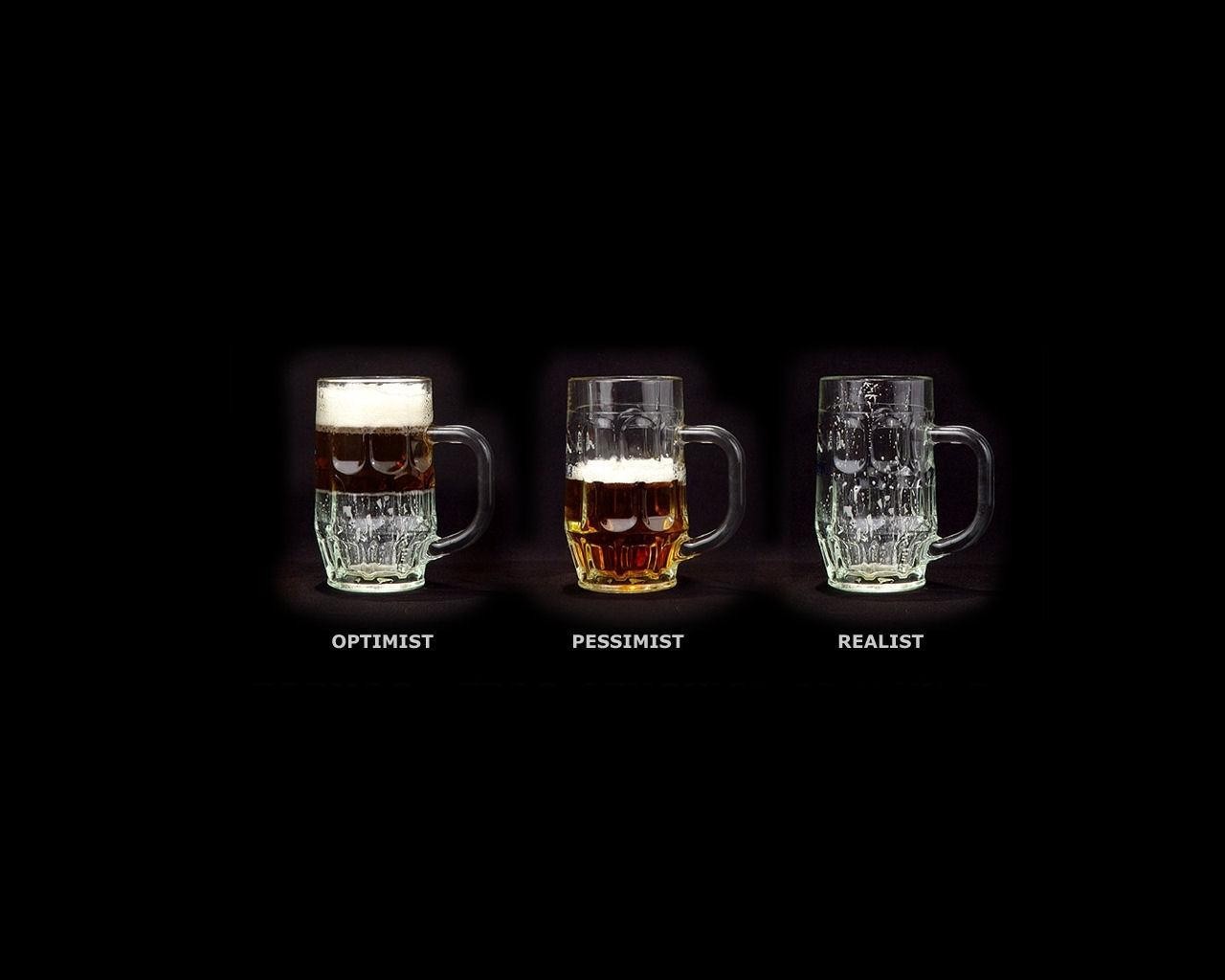 lettrage bière alcool boire bar bureau liqueur whisky verre