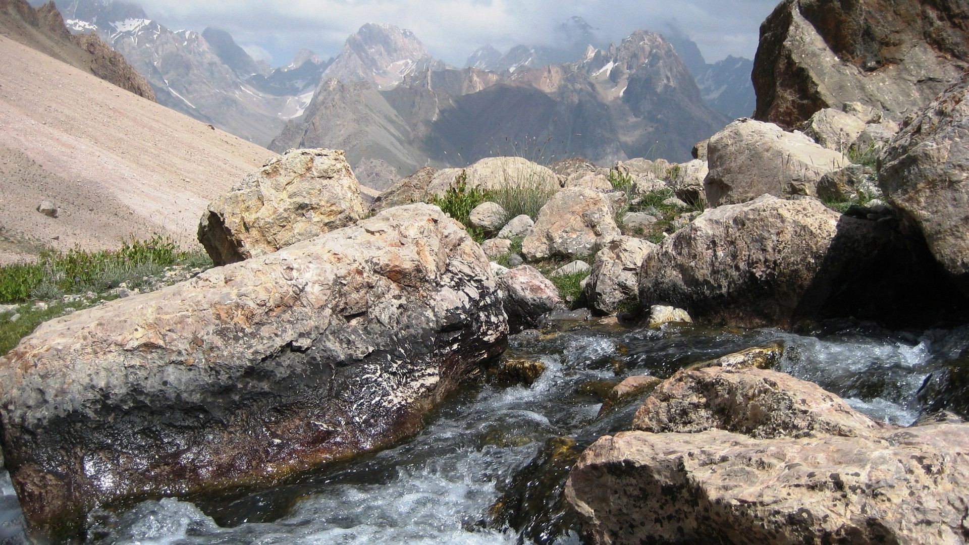 rivers ponds and streams landscape water travel mountain nature rock outdoors sky scenic river valley tourism snow stone summer