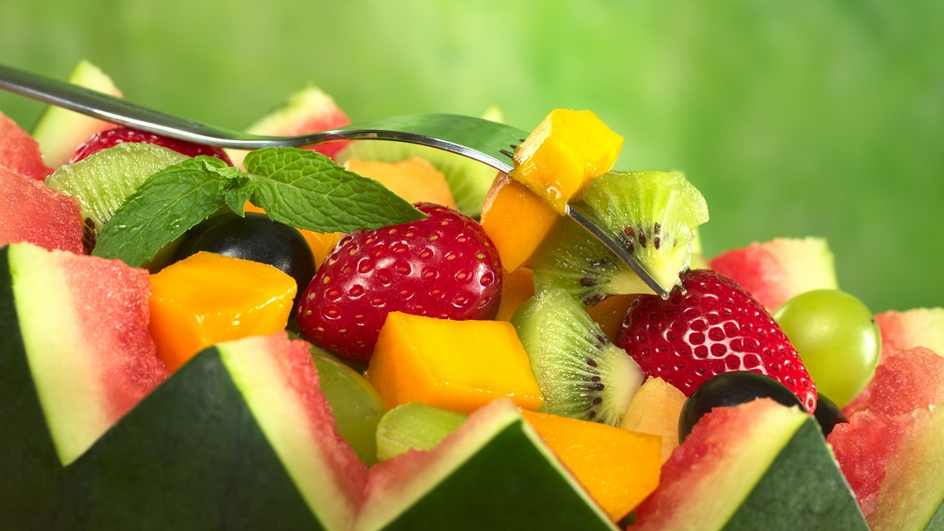 fruits fraise alimentaire doux kiwi melon en bonne santé santé baie juteuse tropical alimentaire pomme feuille délicieux vitamine pastèque régime alimentaire confiserie