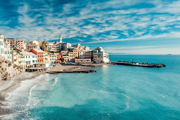 Località turistica sulla costa del mare