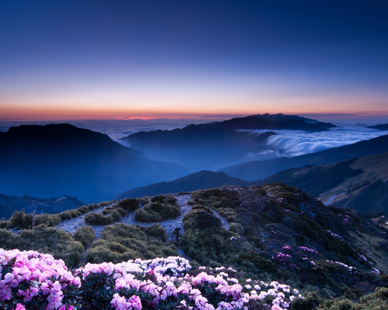 coucher de soleil et aube paysage mer eau nature montagnes voyage océan ciel pittoresque île coucher de soleil à l extérieur rock paysage neige volcan lac aube lumière