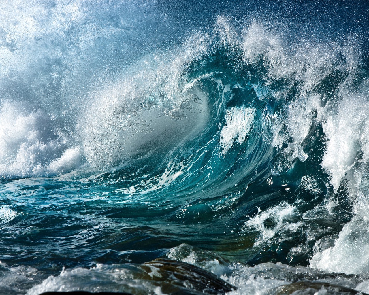 wasser brandung welle ozean spray meer sturm schwellen bewegung schaum aktion spritzen absturz tsunami im freien erholung meer