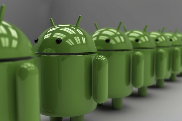 Image of the green row of androids