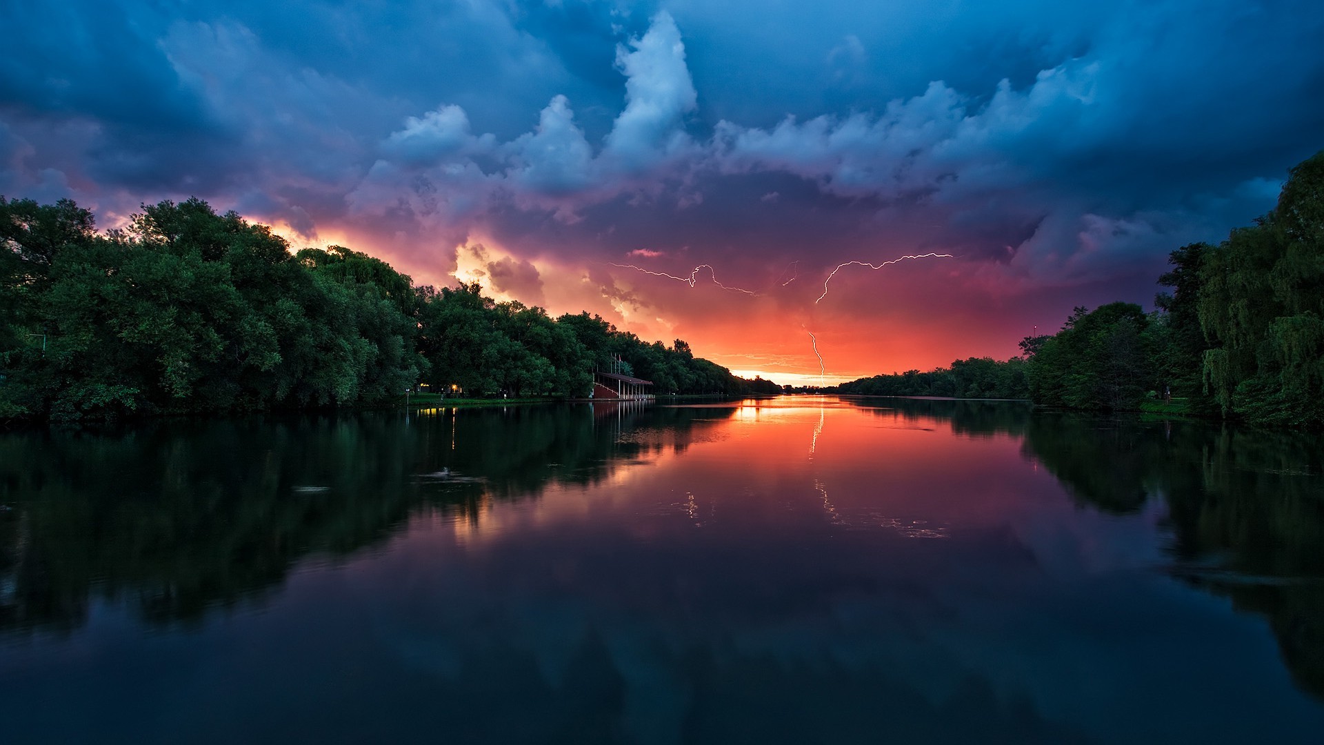 relámpago agua puesta de sol amanecer reflexión naturaleza lago sol noche cielo verano crepúsculo paisaje río al aire libre viajes