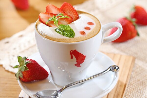 Delicious desserts with strawberries for breakfast