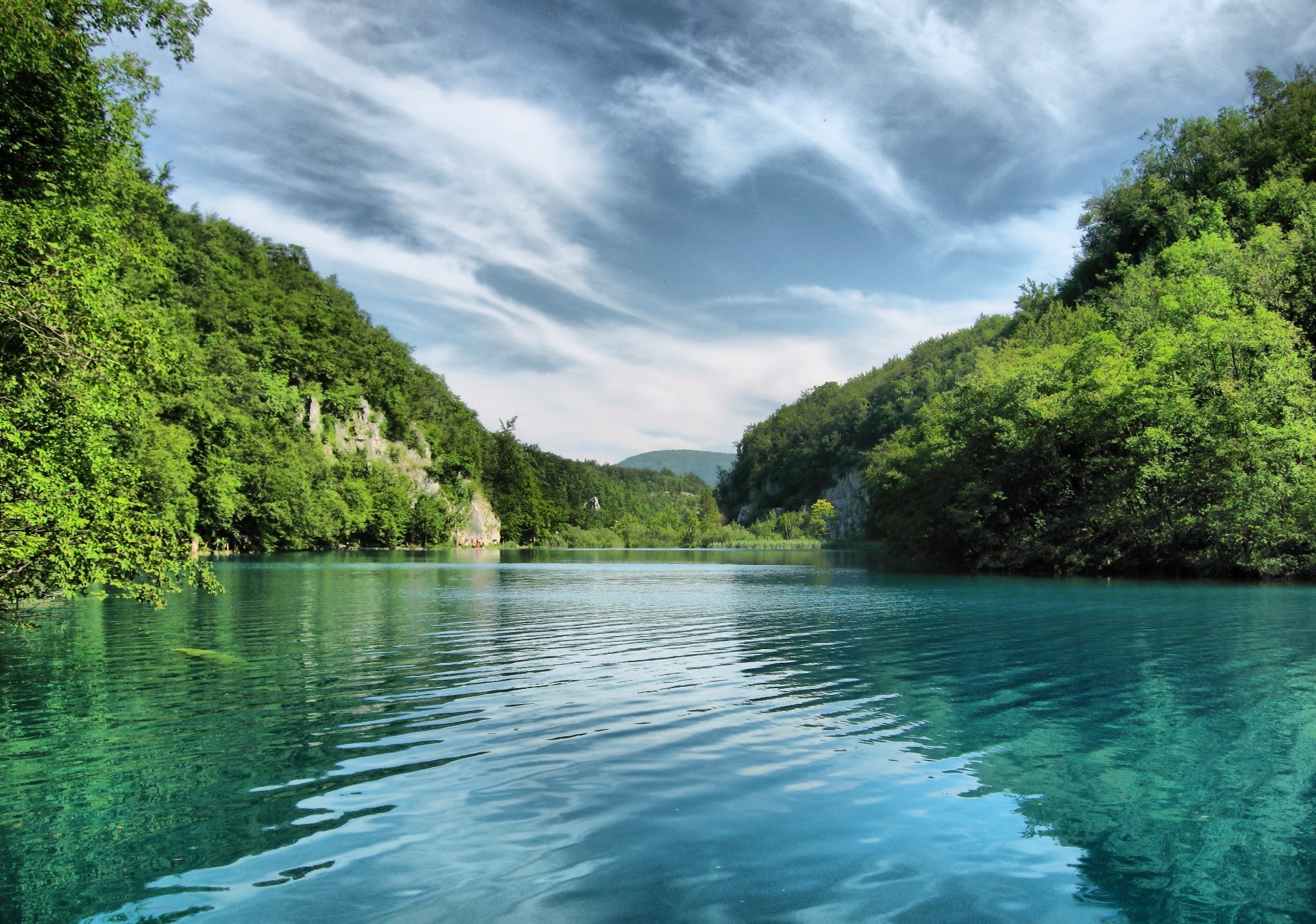 fiumi stagni e torrenti stagni e torrenti acqua fiume natura legno legno paesaggio estate lago viaggi all aperto tropicale scenico cielo riflessione idillio luce del giorno foglia