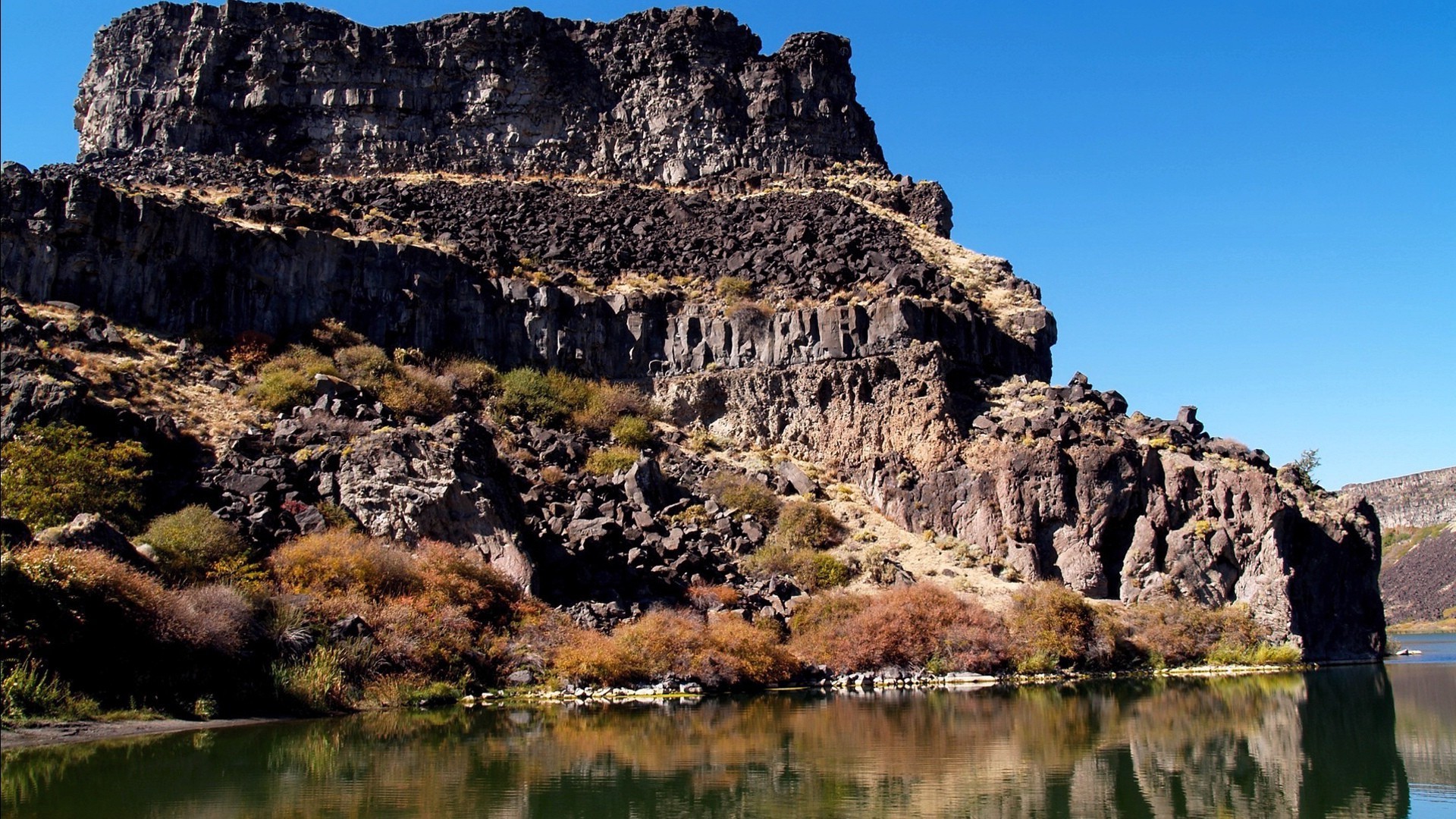 kayalar kayalar ve taşlar kayalar ve taşlar su seyahat manzara doğa açık havada kaya gökyüzü doğal denizler dağlar göl yansıma turizm deniz nehir