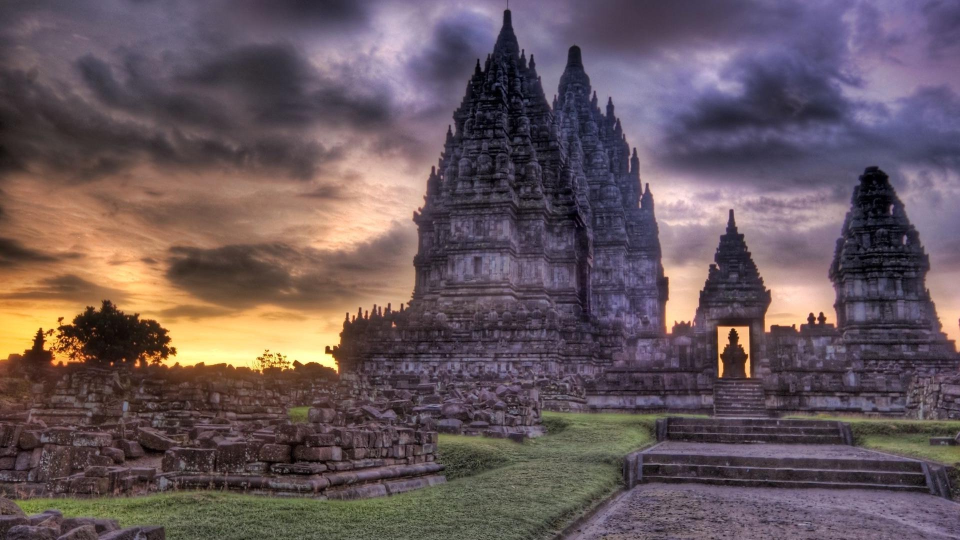 ancient architecture temple architecture religion travel buddha ancient wat sky worship building landmark stupa pagoda spirituality culture outdoors tourism traditional religious