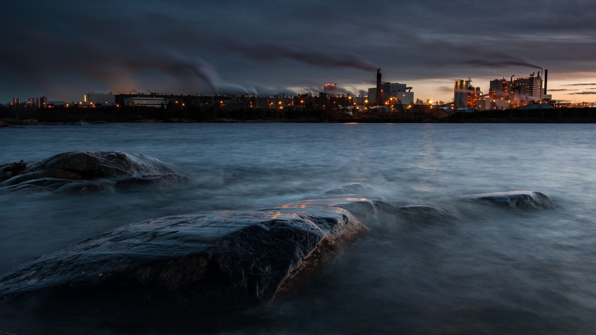 the sunset and sunrise water sunset sea ocean beach city travel river evening seashore seascape harbor lighthouse dusk storm landscape dawn pier light