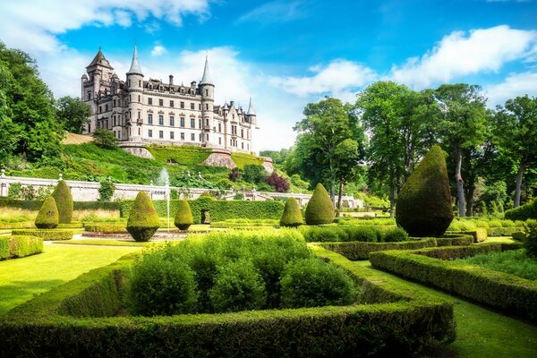 Magnífico jardim bem conservado Palácio