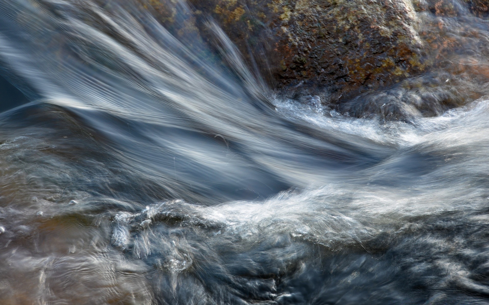 acqua cascata flusso natura onda splash fiume movimento liscio roccia bagnato schiuma flusso oceano cascata paesaggio spray rapids