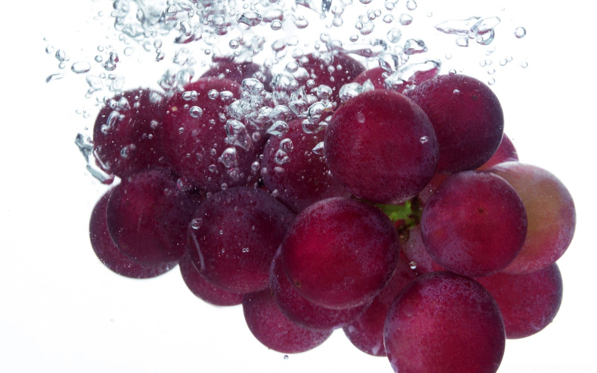 droplets and water fruit juicy food healthy berry freshness confection sweet health delicious tasty refreshment diet juice desktop close-up nutrition summer drop