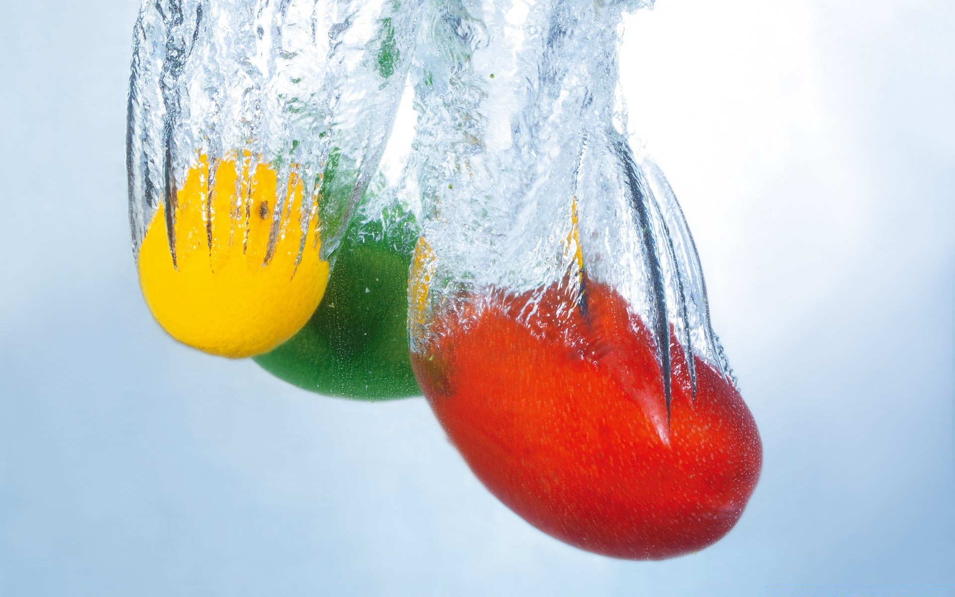 gotas e água água frio frutas molhado gota comida natureza cor gelo isolado bolha vidro