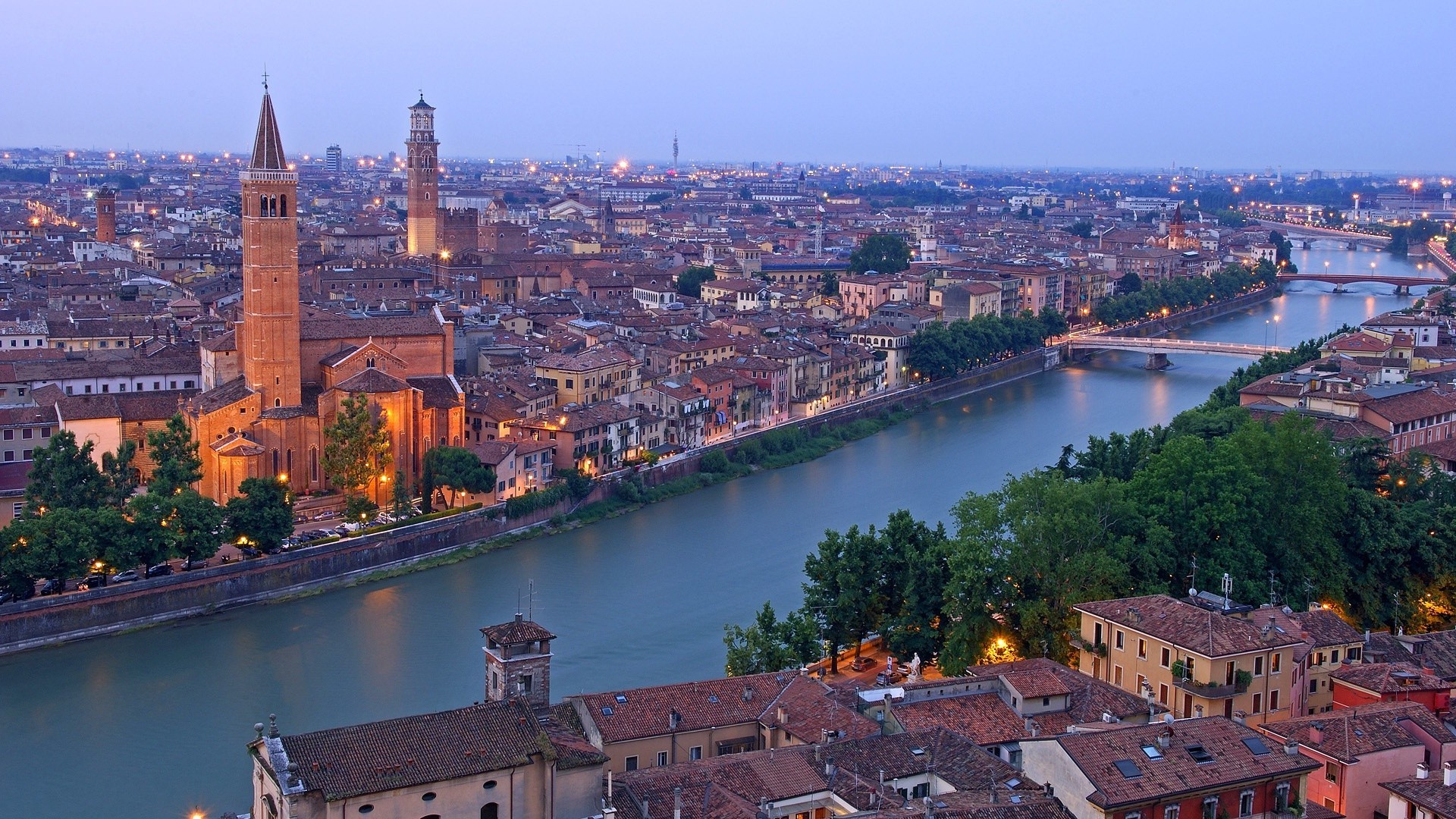 Верона, Италия, река Адиже - обои на телефон бесплатно.