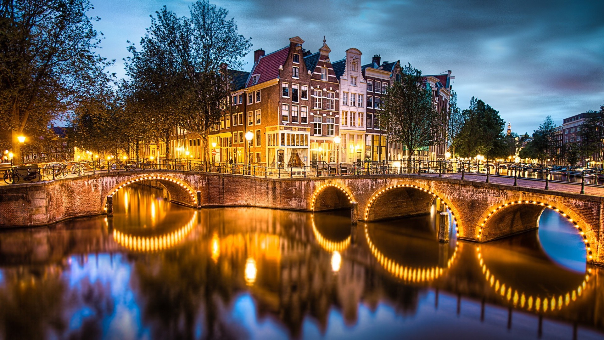 city bridge reflection building architecture river travel urban dusk water evening illuminated sight cityscape light street tourism landmark sky town