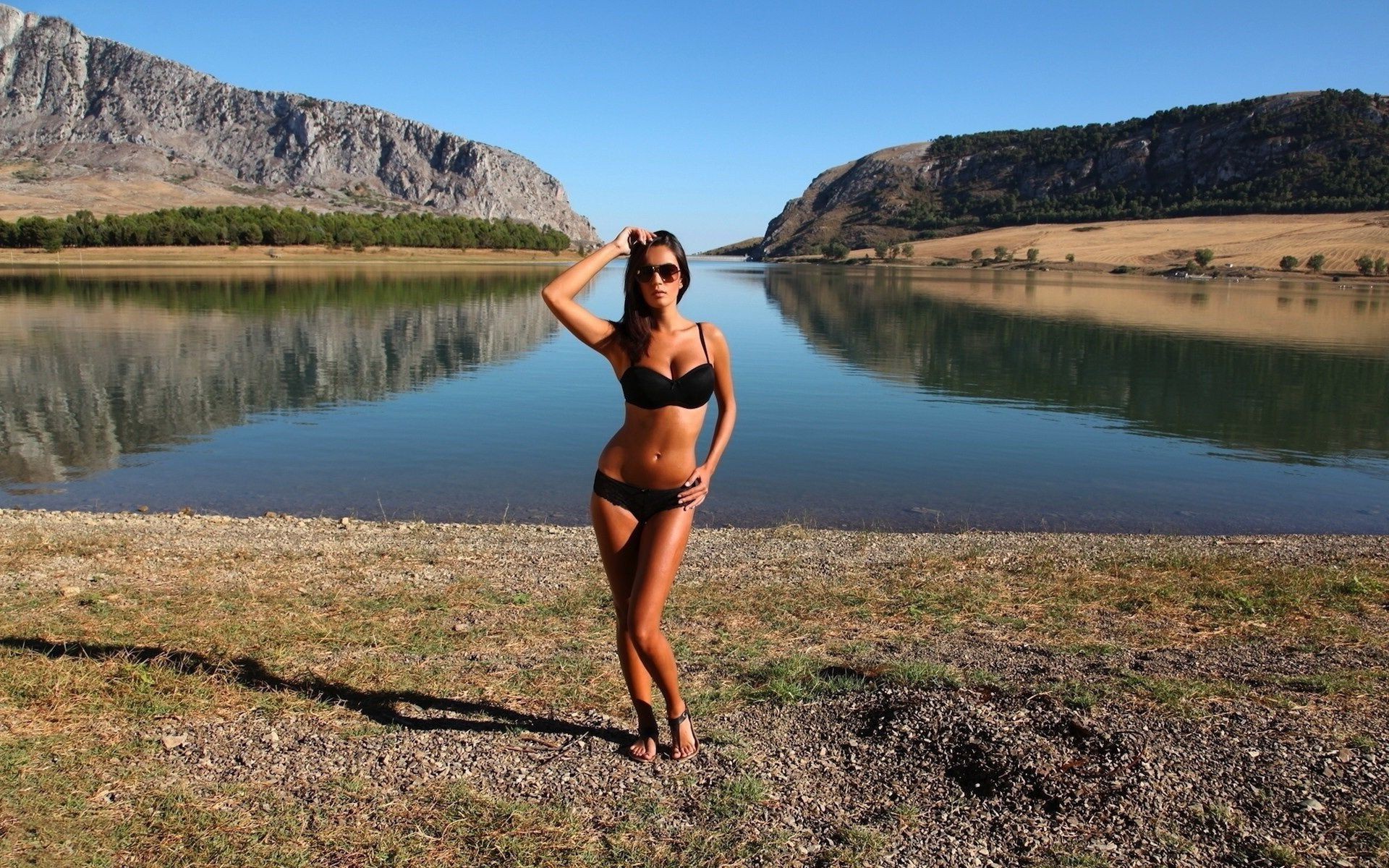 traje de baño agua viajes vacaciones mujer lago paisaje al aire libre vacaciones cielo naturaleza