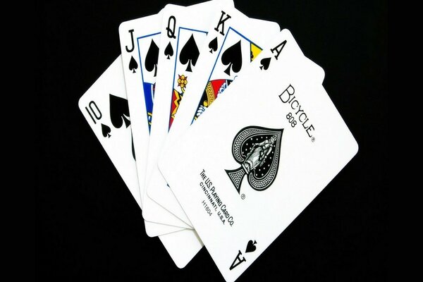 Poker. Combinazione Royal Flush.