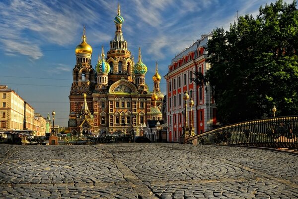 St. Petersburg beautiful and old temples