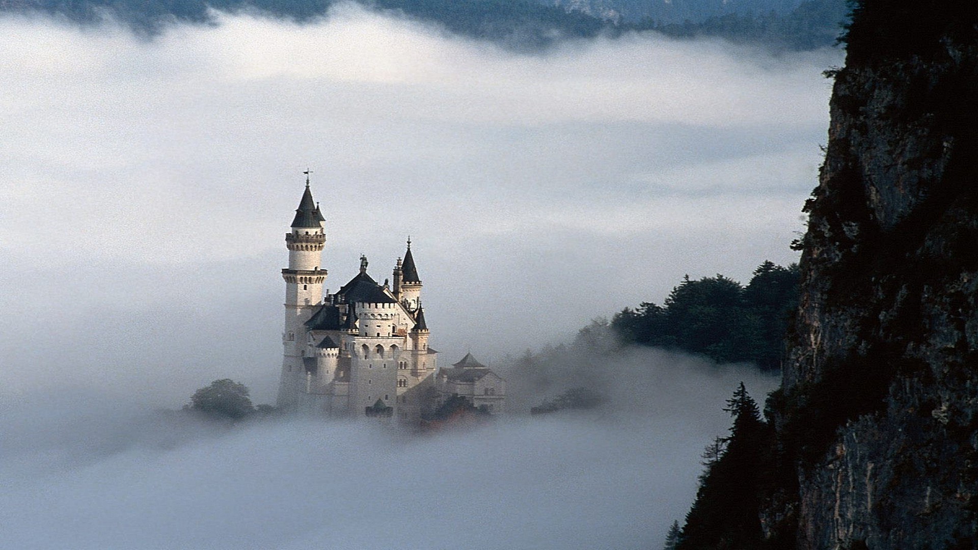 замки снег путешествия зима на открытом воздухе небо архитектура туман замок пейзаж воды