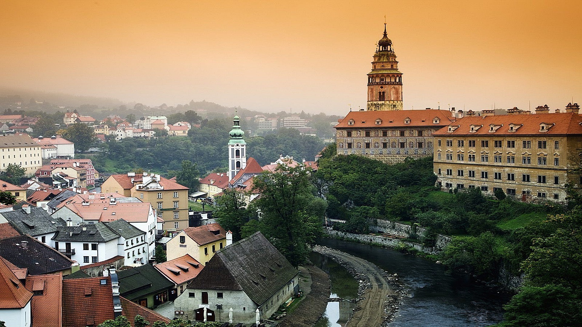 locks architecture travel city outdoors building church town old roof castle sky house river water cityscape