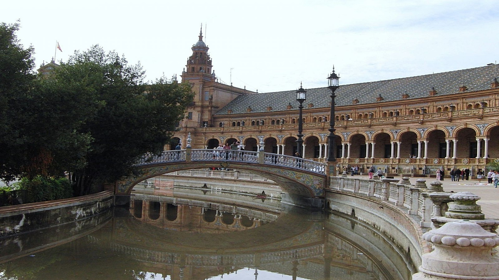 brücken architektur reisen haus antiker brunnen schloss tourismus alt stadt sehenswürdigkeit im freien denkmal wasser bogen himmel historisch religion gericht