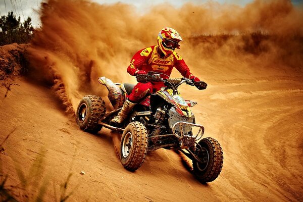 Quad racing off-road