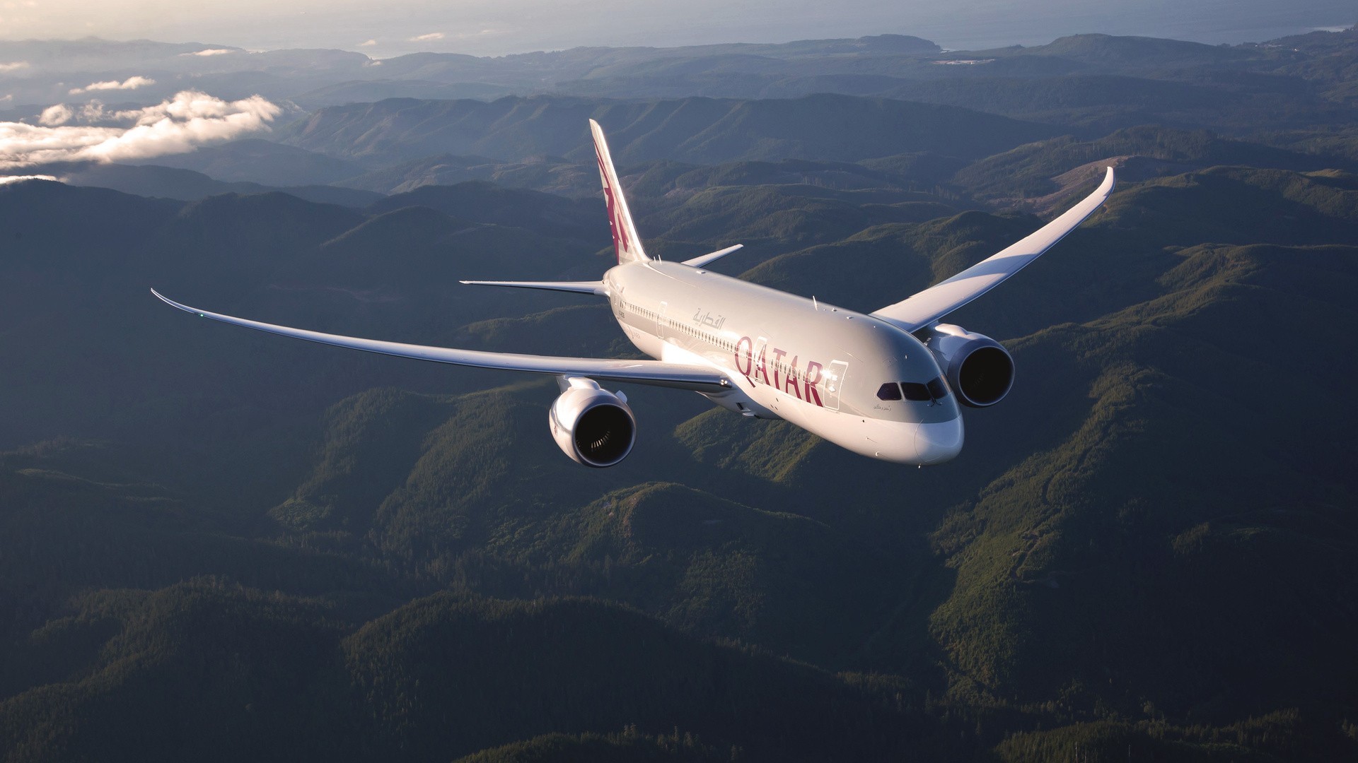 aerei passeggeri aereo aereo volo sistema di trasporto viaggi aeroporto volare aereo aereo di linea aria ala cielo airbus auto militare