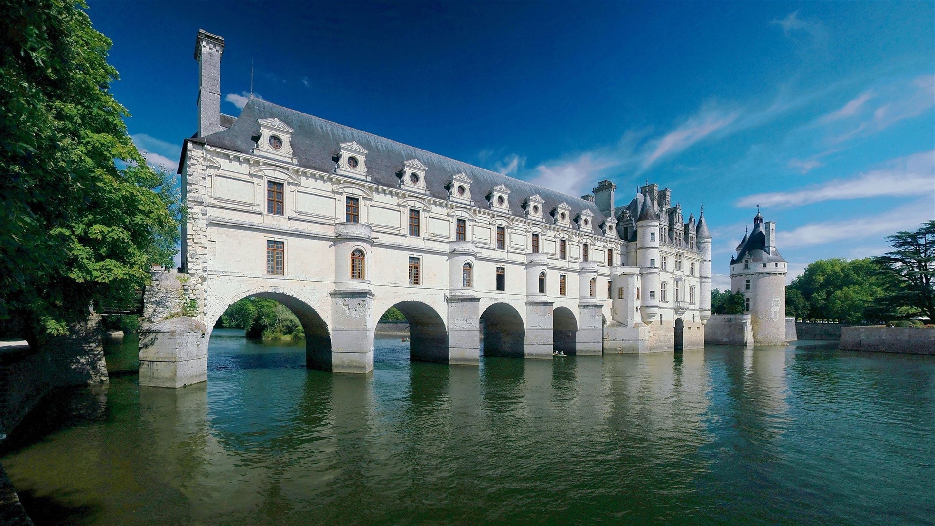 locks architecture travel water building river tourism castle outdoors sky old ancient city reflection canal gothic landmark