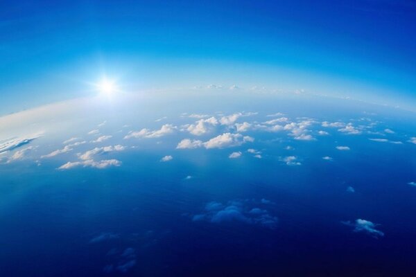 Impresionante vista del cielo cuando hace buen tiempo