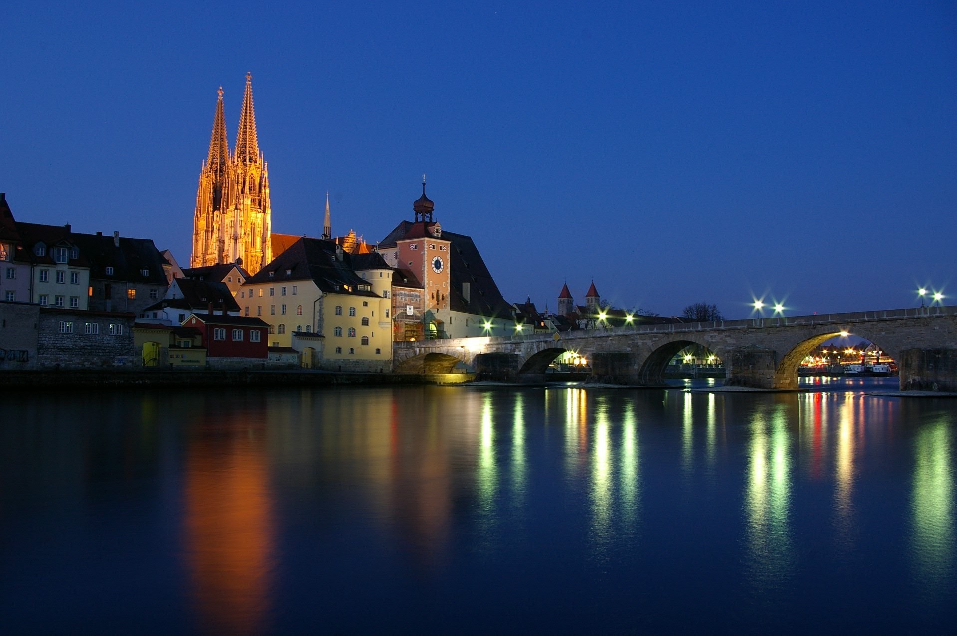 city river architecture water travel bridge church reflection outdoors evening cathedral dusk sky sunset building castle