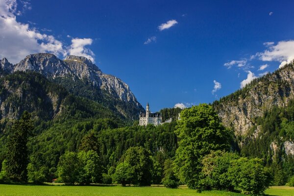 Paysage en plein air dans les montagnes