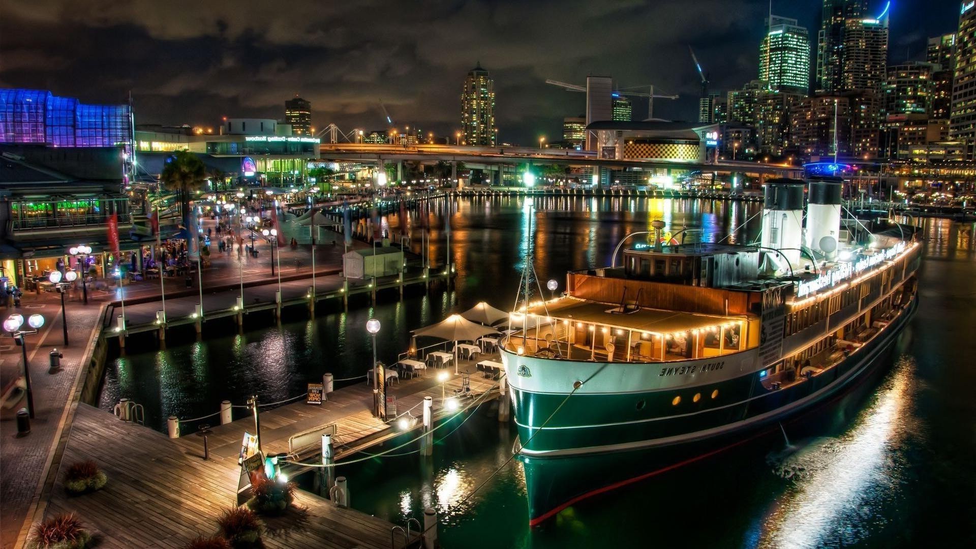 abstrakcja i grafika podróże woda miasto wieczór zmierzch port system transportu promenada rzeka miejski architektura dom hotel morze most molo podświetlany zatoka marina