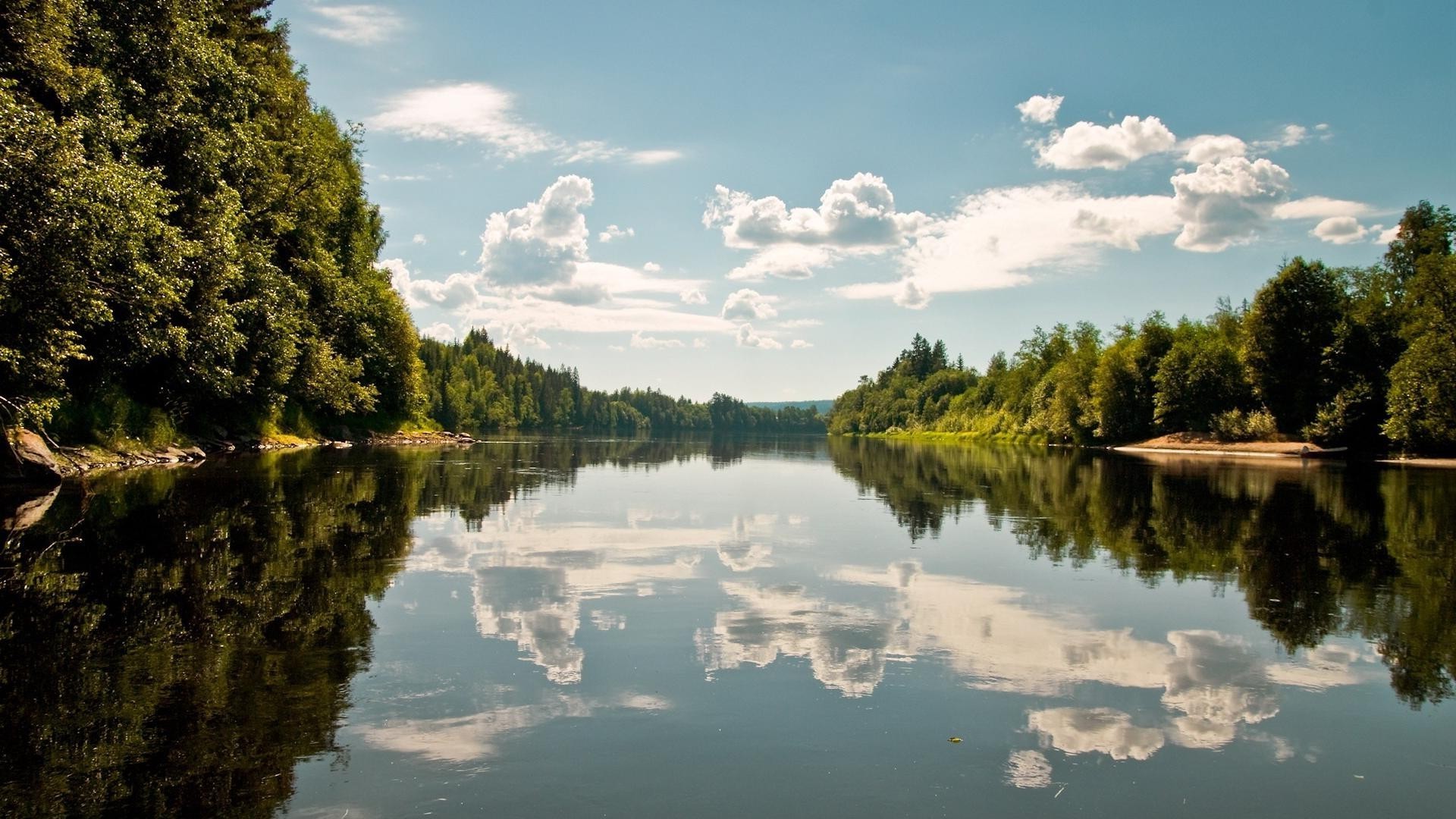 реки пруды и ручьи прудов и ручьев озеро отражение воды река дерево пейзаж на открытом воздухе природа бассейн небо зеркало лето древесины путешествия живописный дневной свет плесид