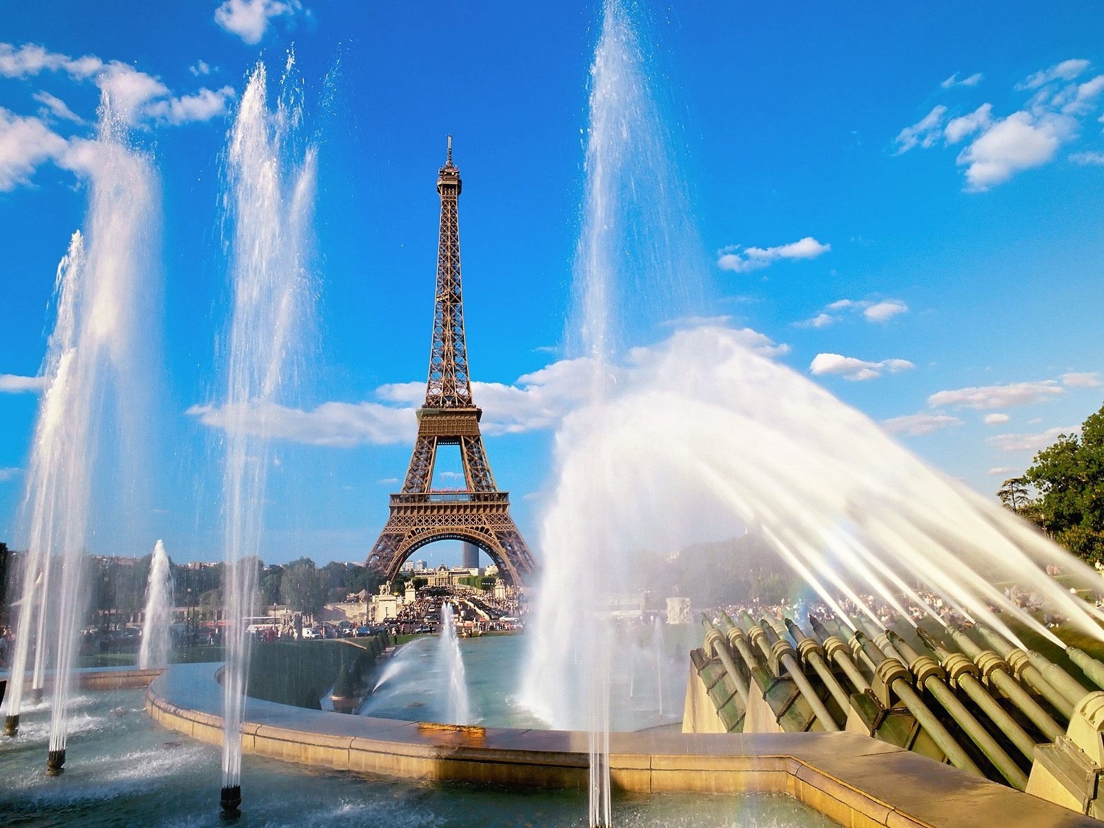 fountains water travel fountain architecture outdoors sky city building tourism landmark river