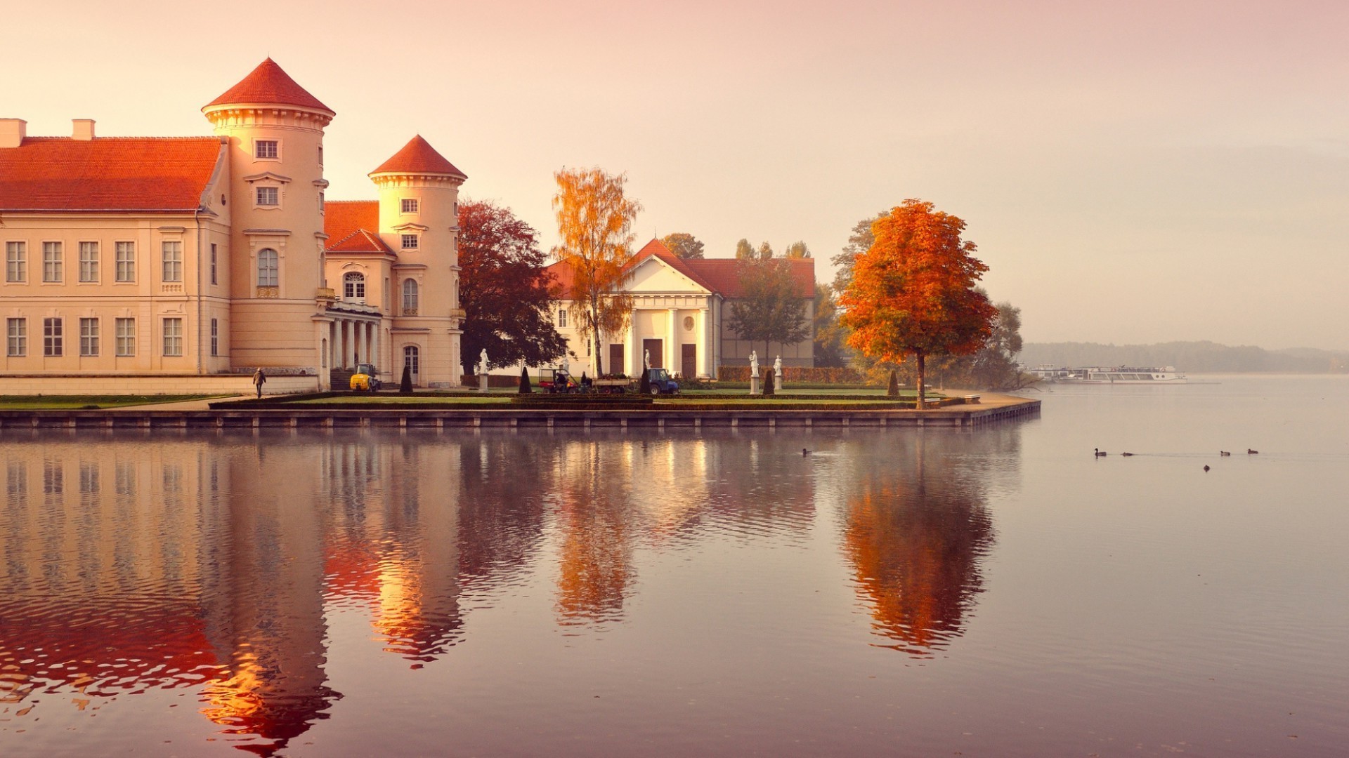 châteaux eau architecture réflexion en plein air coucher de soleil soir aube voyage rivière lac crépuscule ciel