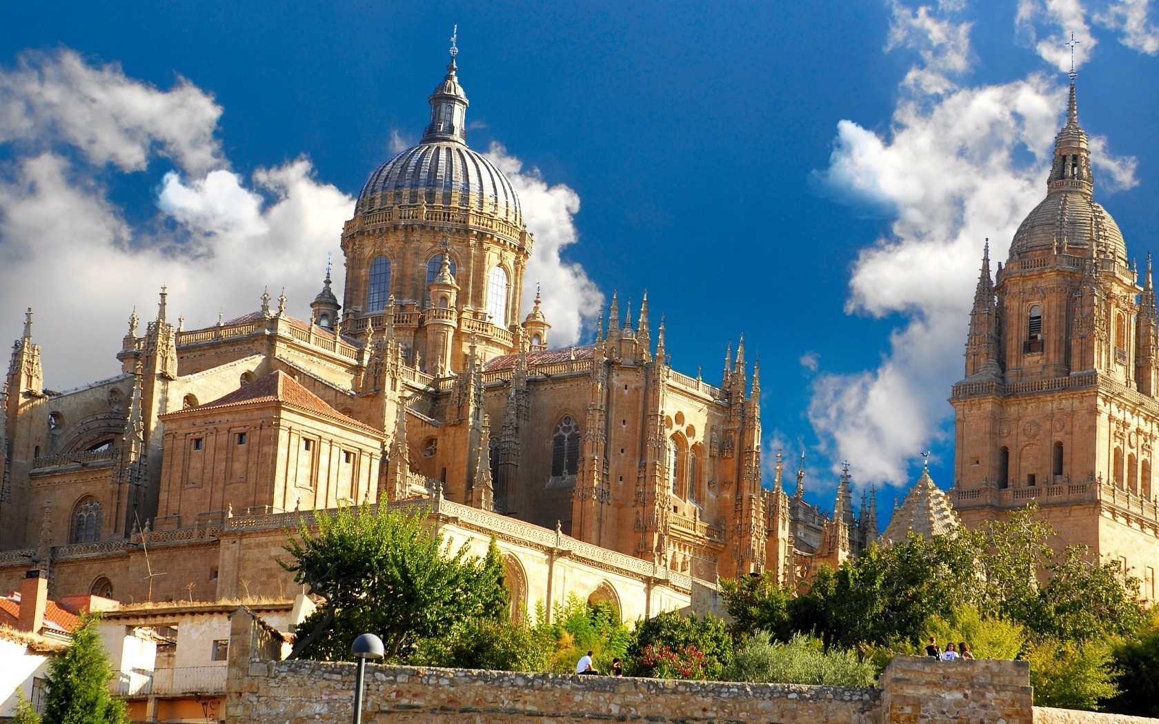 castillos arquitectura viajes iglesia religión casa ciudad cúpula catedral cielo al aire libre antiguo antiguo torre punto de referencia luz del día templo