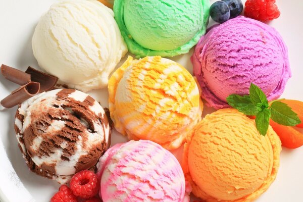 Ice cream balls of different flavors